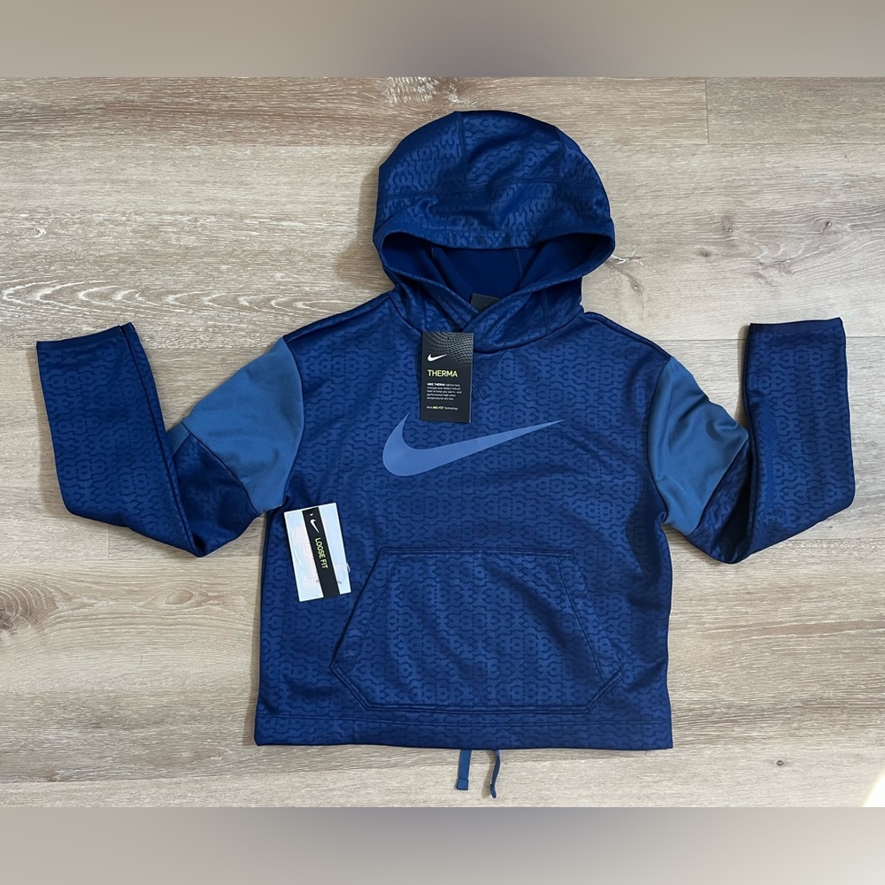 NWT Nike Dri-Fit Girls Sweatshirt